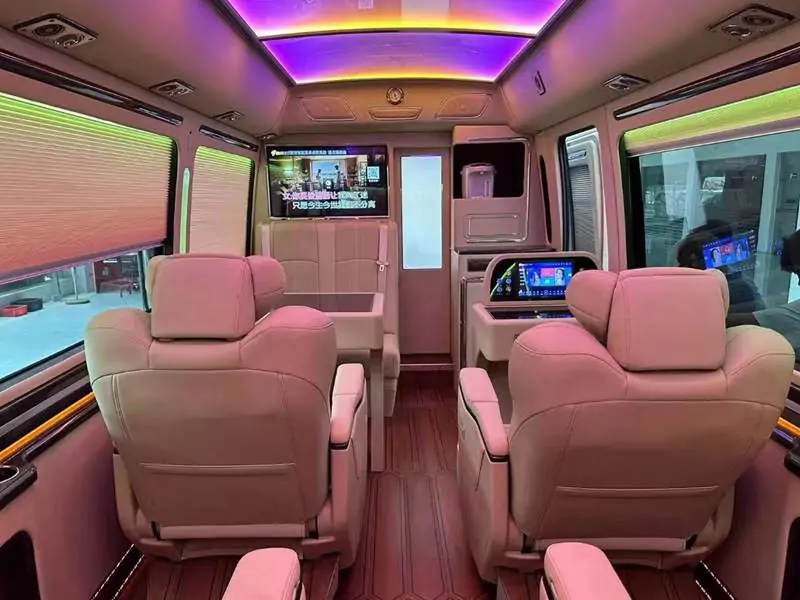 小团旅游包车走红的原因？小团旅游包车优势！